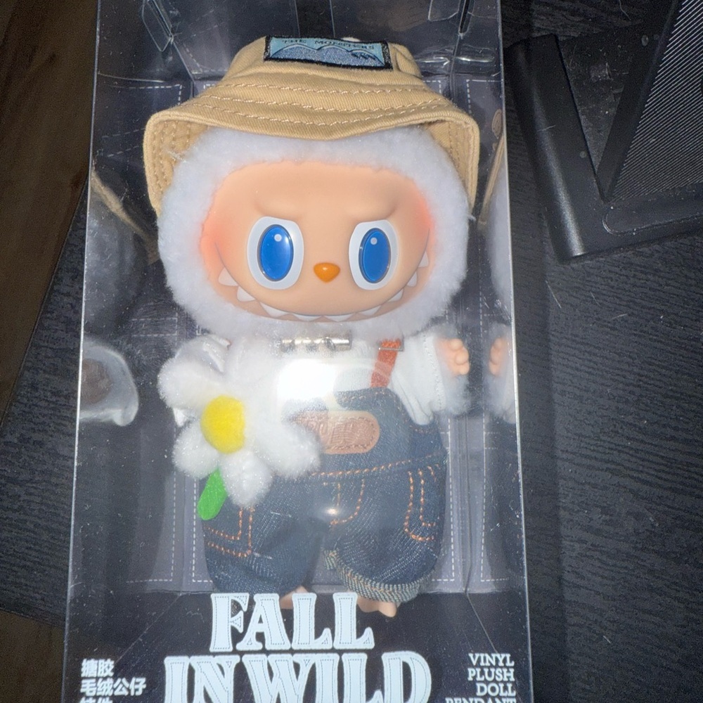 Labubu fall in the wild